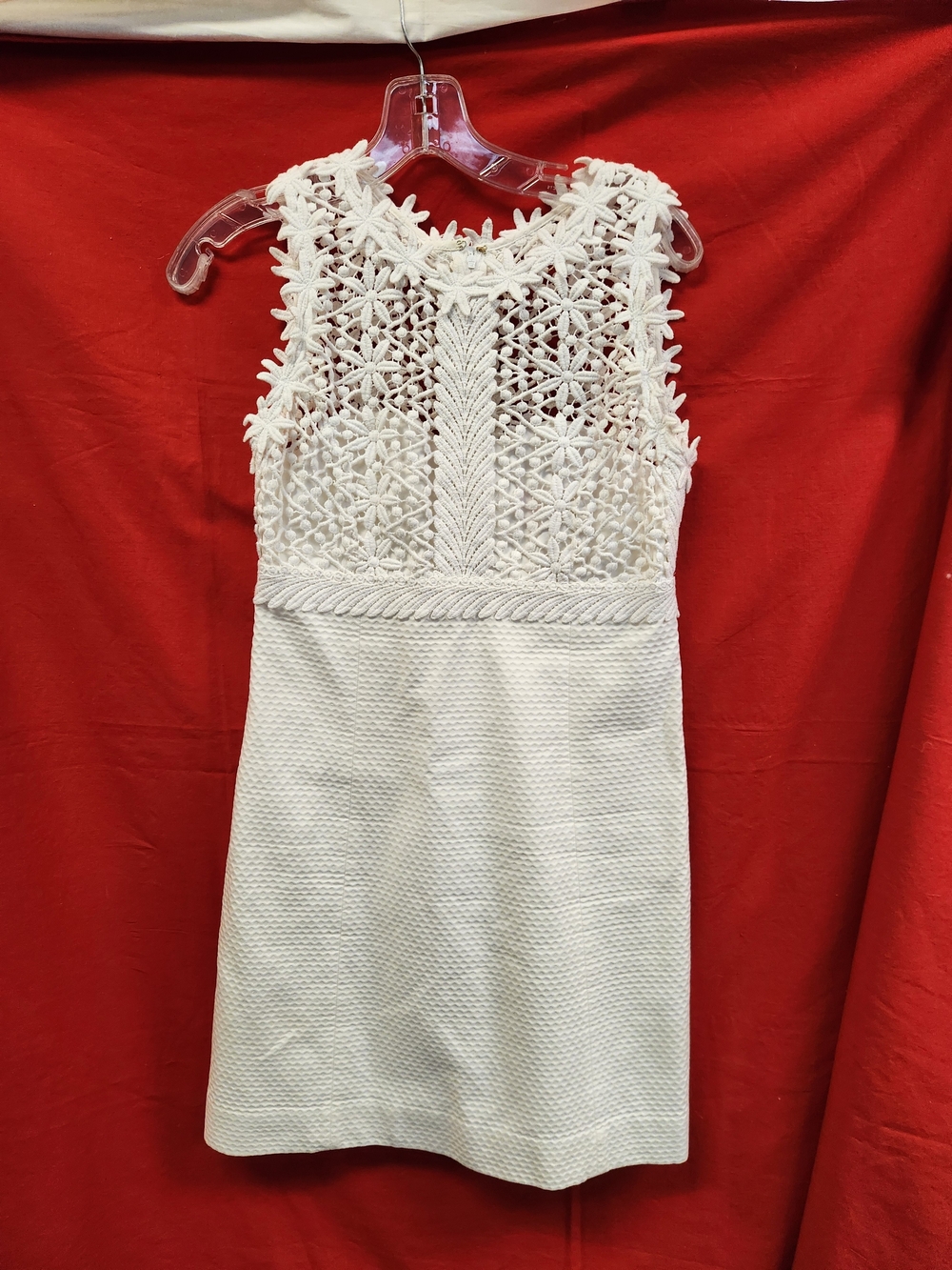 Lilly Pulitzer "Breakers" Lace-Top Shift Dress in the color Resort White.